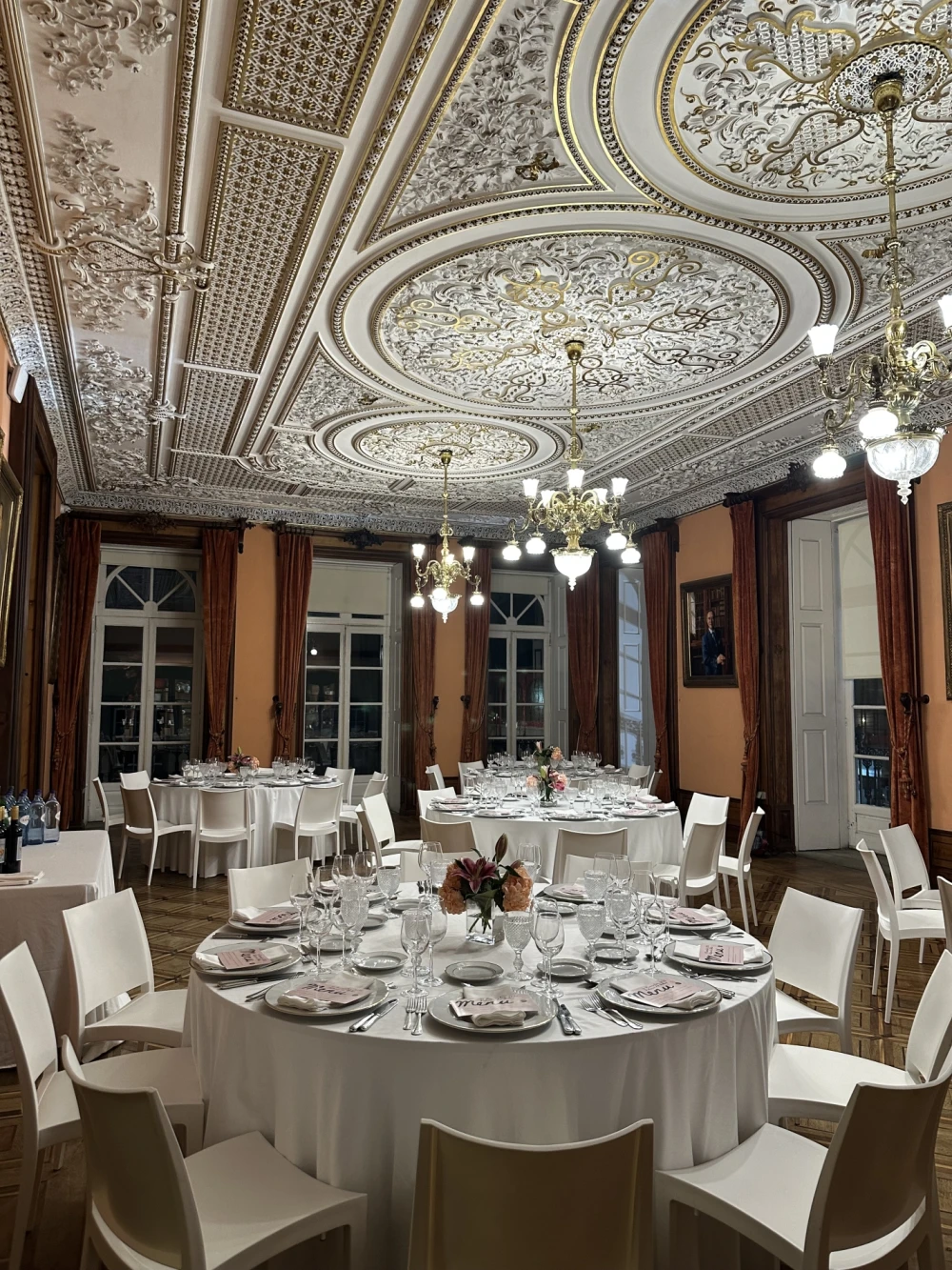 The Sybarite Flamingo Dinner